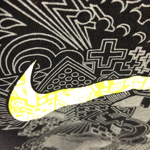 Nike Swim Tee - Picture 2 of 6